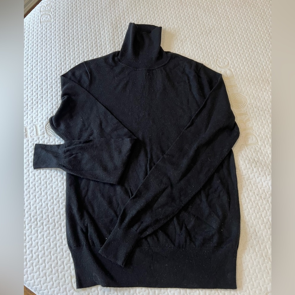 AYR sweater